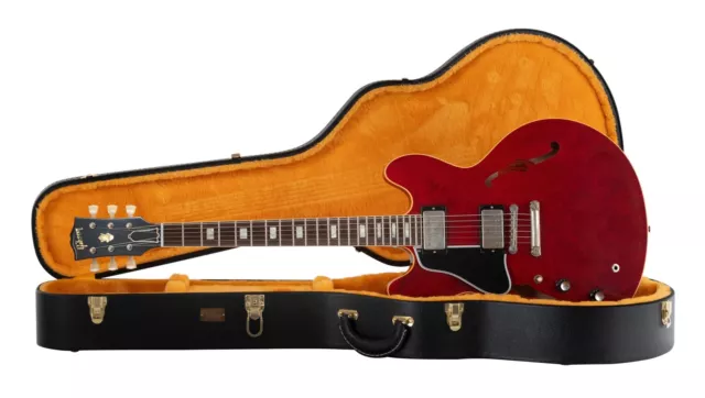 Gibson 1964 ES-335 Reissue LH Sixties Cherry Lefthand Custom Shop Gitarre Koffer