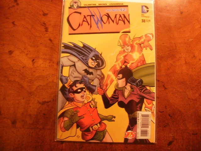 NM+ DC New 52 Series Comic-CATWOMAN #38 (Vol 4) Variant B FLASH 75th Anniversary