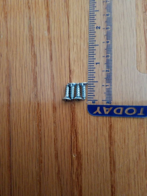 Wood Screws .5 inch 4 qty #6 metal 1/2 inches Zinc plated