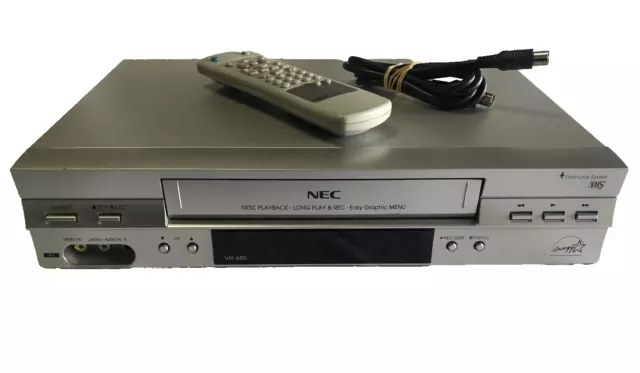 NEC NDT-44A COMBO VCR DVD player + Video Recorder VHS + Remote