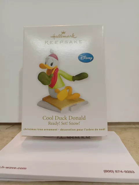 Hallmark Keepsake Ornament 2012 Cool Duck Donald Read! Set! Snow