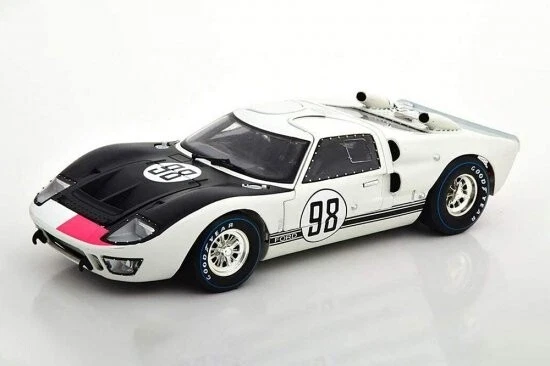 Shelby Collectibles 1/18 Ford Gt-40 Mk Ii 98 24 Hours Daytona Winner Diecast Car