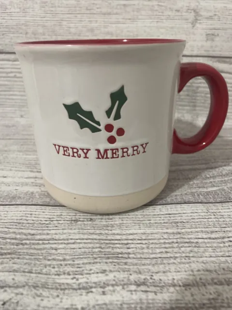 FAO SCHWARZ Ceramic Large Red VERY MERRY  Collectible Christmas MUG