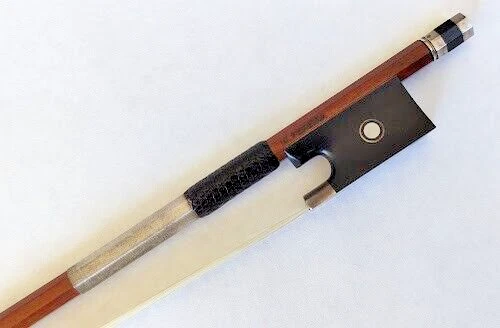 M. Pereira Special Edition Violin Bow Brasil-Silver Wrap 61.5g 4/4