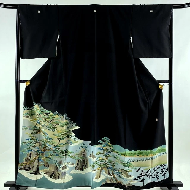 Japanese kimono  "Kuro-Tomesode", KAGA YU-Zen, Sign,5 family crests, L5' 3".3145