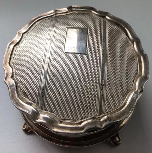 Pretty Footed Sterling Silver Round Ring / Jewel Box Birmingham 1919 WHM
