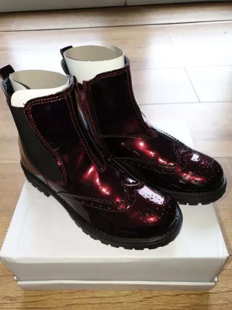 KIDS AT CLINKS Assisi Jodhpur Girls Chelsea Boots bordo red