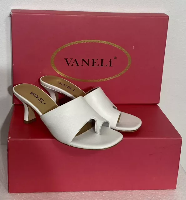 VANELi Melea Women's White Sandals, Size 5M, Worn Once Inside Only, Super Cute!