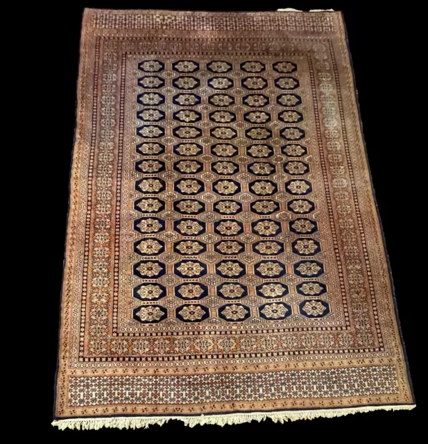 Rug. Wool And Silk. Knoted By Hand. Pps. Twentieth Century
