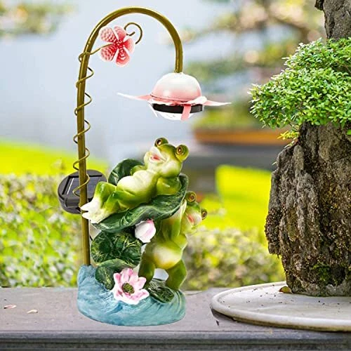 Solar Garden Statues Frog, Funny Frog Garden Decor Statues with Solar Lights