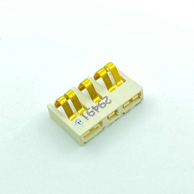 Parte contatto batteria per walkie-talkie Motorola XiR P8268 P8200 CP1300 CP1660