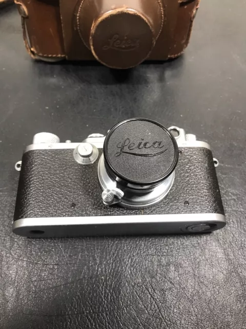 Vintage Leica D.R.P Camera #262423 ￼W Ernst Leitz Wetzlar Summar F=5 Cm 1:2 Lens