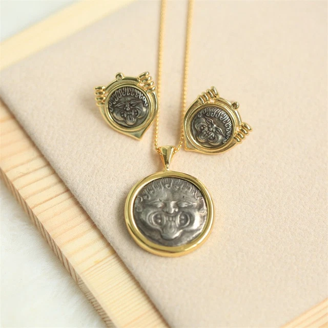 D18 Set Medusa Replica Moneta Collana con Ciondolo Orecchini Argento 925 Dorato