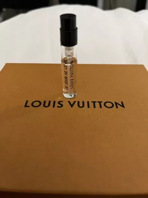 Authentic LOUIS VUITTON Perfume Small Gift Box 10x4x4.5, Le Jour Se Leve  Empty