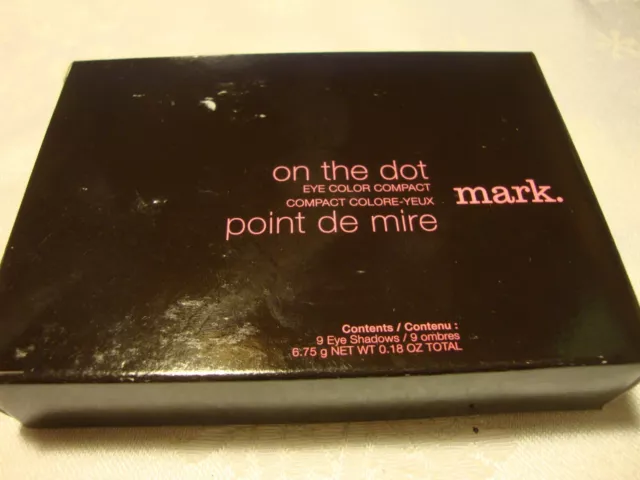 Avon Mark On The Dot Eye Color Compact BOLD - 9 Eye Shadows - Discontinued    31