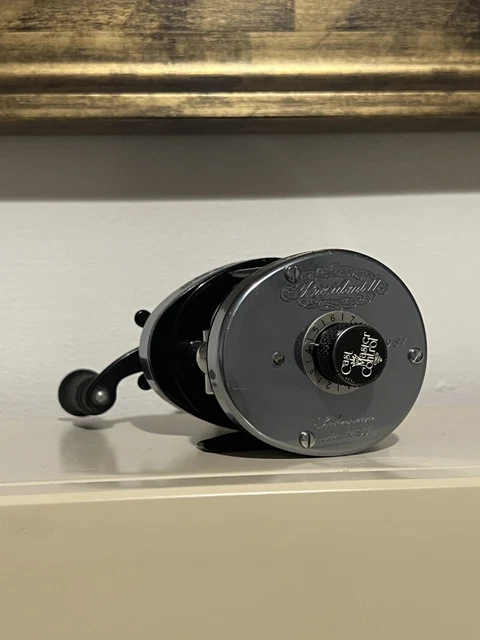 VINTAGE SHAKESPEARE PRESIDENT II Fishing Reel, Model DC 1981, USA