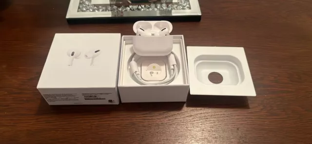 Apple AirPods Pro (1st Generation) with Wireless MagSafe Charging Case - White