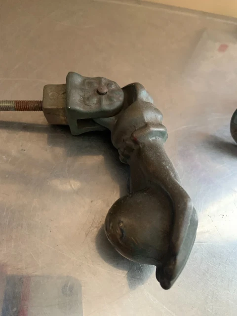 Marteau de porte - Heurtoir - Bronze- Main baguée - XIX° 3
