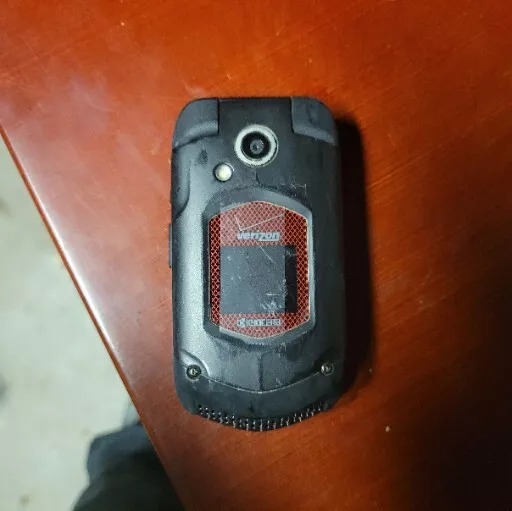 Kyocera DuraXV E4520 Black VERIZON Rugged Flip Phone