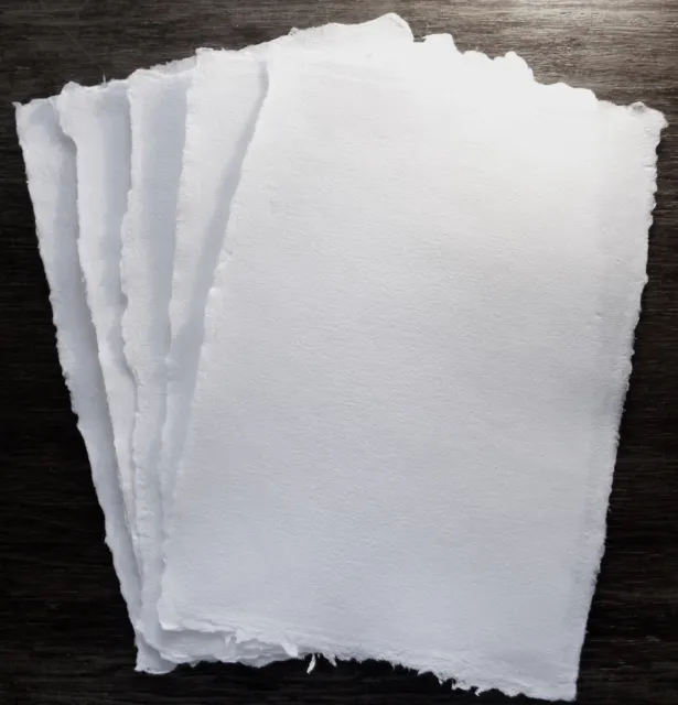 Echt handgeschöpft Büttenpapier, Briefpapier, naturweiß, 5 Blatt A4, 120g/m²