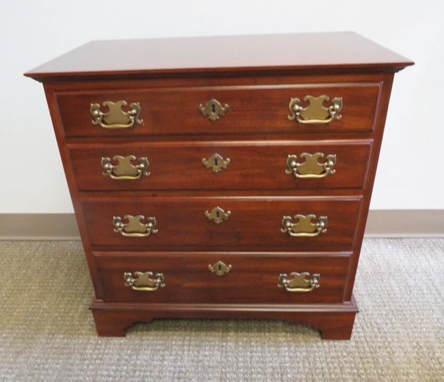 Antique Pennsylvania House Cherry 4 Drawer Chair Side Chest Antique Pennsylvania House Cherry 4 Drawer Chair Side Chest