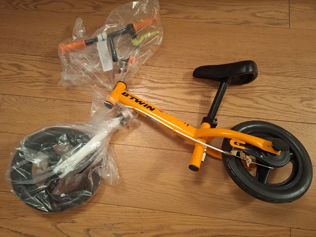 BICI BIMBO BTWIN per imparare l'equilibrio senza pedali con freno