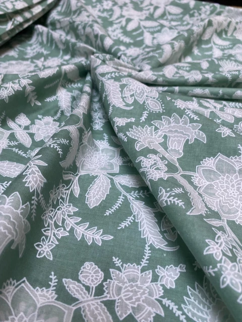 Tissu Coton Indien Imprimé Floral Bleu – Fait Main – 4,6 Mètres – Couture