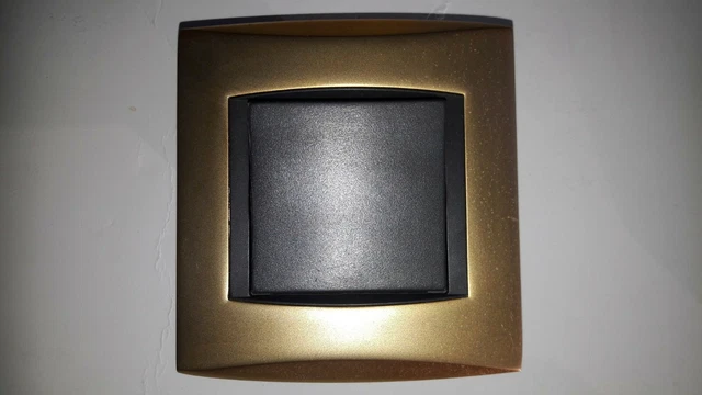 Plaque De Finition Alvais/ALB86020 Pour Installation électrique - Bois érable - Neuf Démonstration