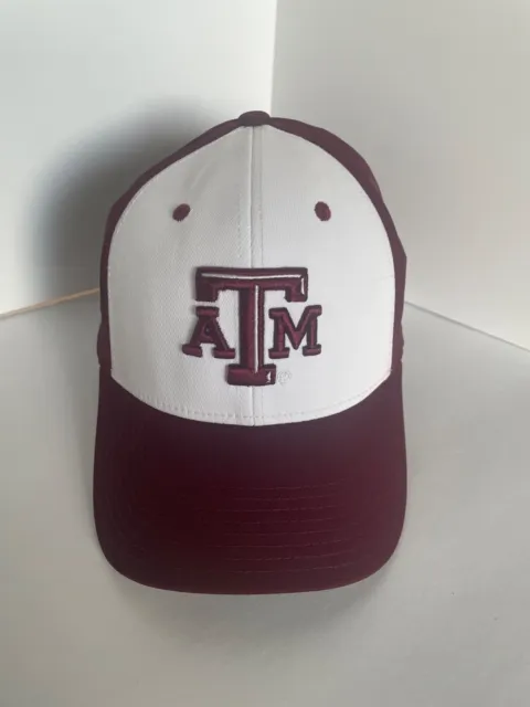 Texas AM Aggies Hat Cap Adidas Maroon Embroidered Stretchfit XL Like New