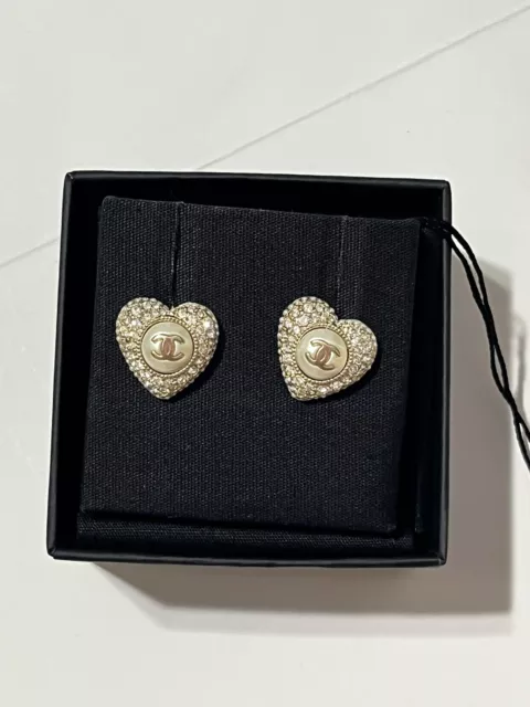 CHANEL 22B GOLD Pearl & Crystal Heart CC Logo Earrings - NEW with