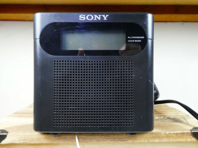 VINTAGE SONY DIGICUBE ICF-C103L Full Working Order £19.99 - PicClick UK