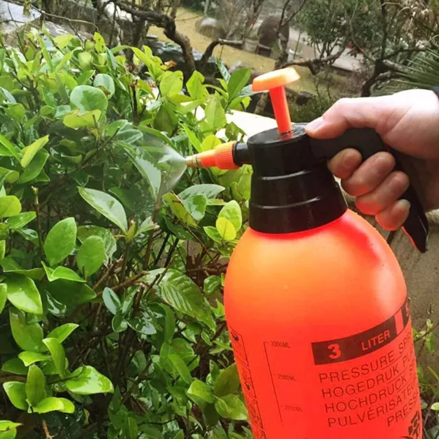 2/3L Portable Chemical Sprayer Pump Pressure Garden Water Spray Bottle Hand S~AY