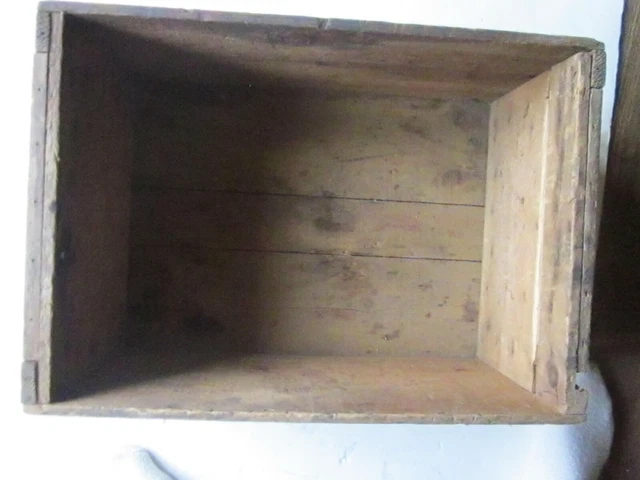 Vintage Atlas Powder Co Explosives BoX 5