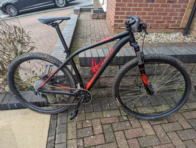 SPECIALIZED ROCKHOPPER SPORT 29er Mountain Bike 100.00 PicClick UK