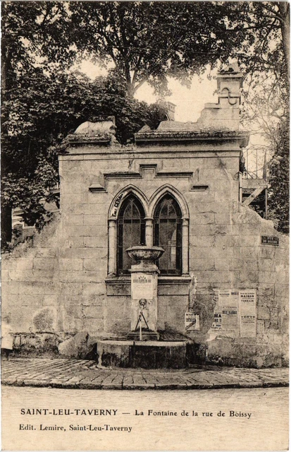 CPA Saint-Leu La Fontaine de la rue de Boissy FRANCE (1330350)