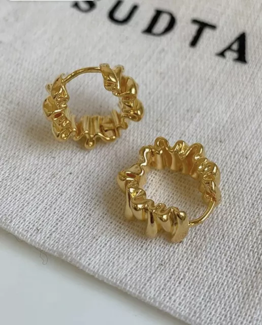 Alexis Bittar STYLE Hoop Earrings Gold Tone Hammered Crinkle Textured Huggie