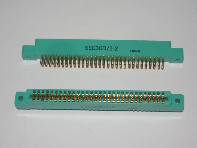SEC30D/1-2 : connecteur encartable 2 x 30 points, pas 2,54mm pour fils
