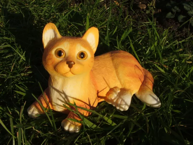 Latex Mould / Mold for a Cute Laying Cat.