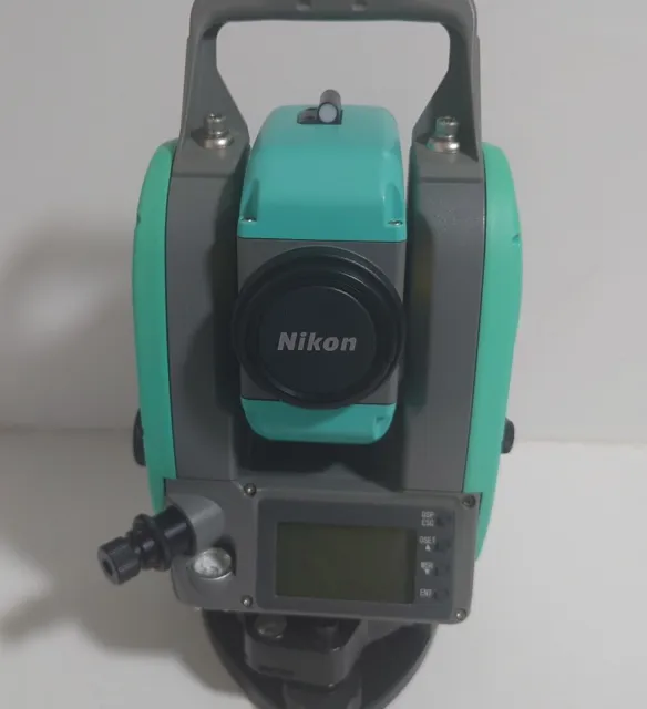 Nikon Nivo 5m+ Reflectorless Total Station