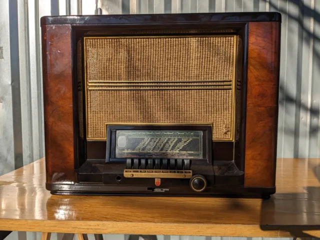 Philips 735A-14 radio d'epoca a valvole del 1939 costruita licenza cecoslovacca