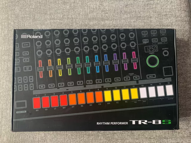 Roland TR8S TableTop Synthesizer Drum Machine - Black