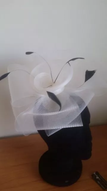 Stunning Ivory Crinoline Fascinator With  Flower, Feathers & Loops, Races