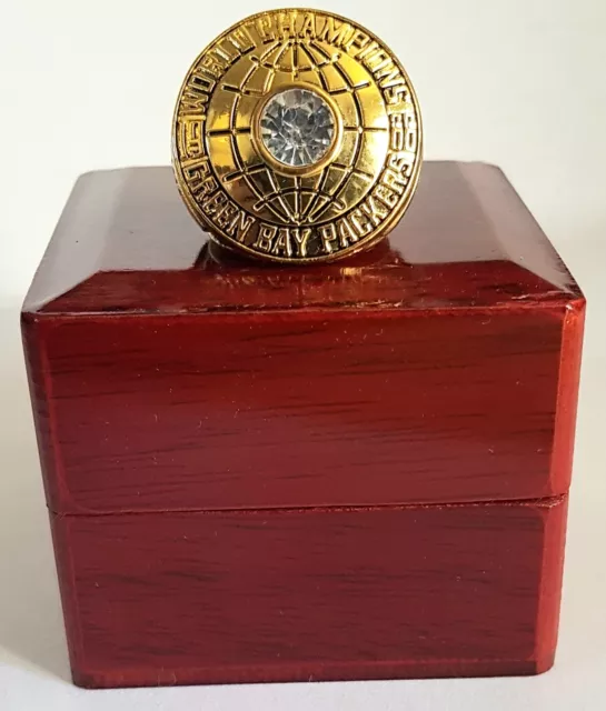 GREEN BAY PACKERS - NFL Superbowl Championship ring 1966 with box