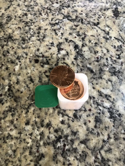 Tube of 20 – 1 OZ .999 Copper Rounds with Penny Design