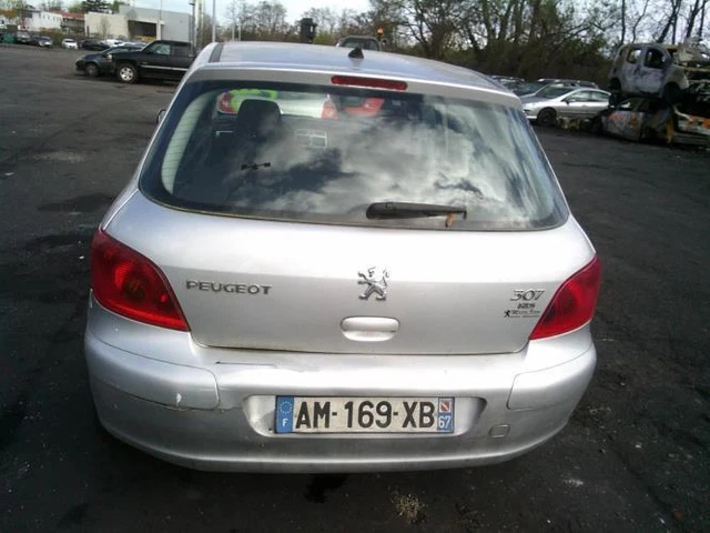 Bras d'essuie glace arrière occasion - Peugeot 206 SW - 6429 V8 - GPA