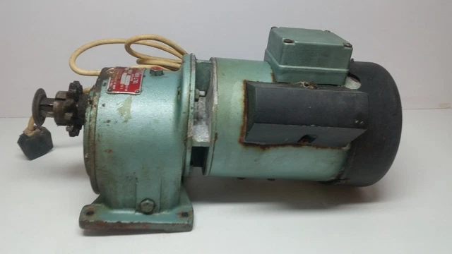 BROOK CROMPTON ELECTRIC Motor Single Phase- Peter Raynor Geared 1400RPM