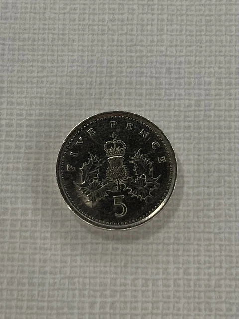 Vintage 1992 UK 5 Pence Coin United Kingdom Great Britain England