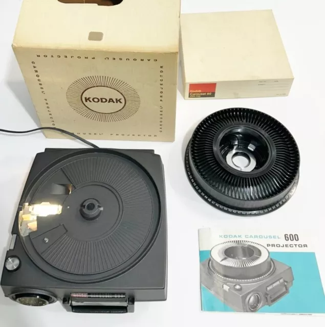 Kodak Carousel 600 Slide Projector with Kodak 80 Slide Tray & Manual