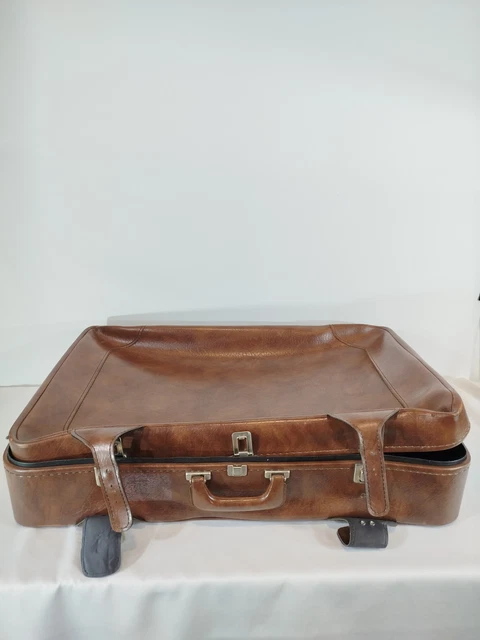Vendo Valigia in pelle vintage per auto d'epoca teatro