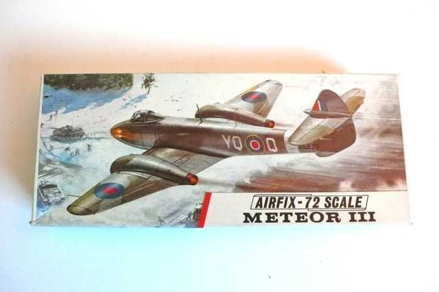 DINKY-TOYS ENGLAND GLOSTER MÉTÉOR MÉTAL années 60 BON ÉTAT 6,5x6,5cm